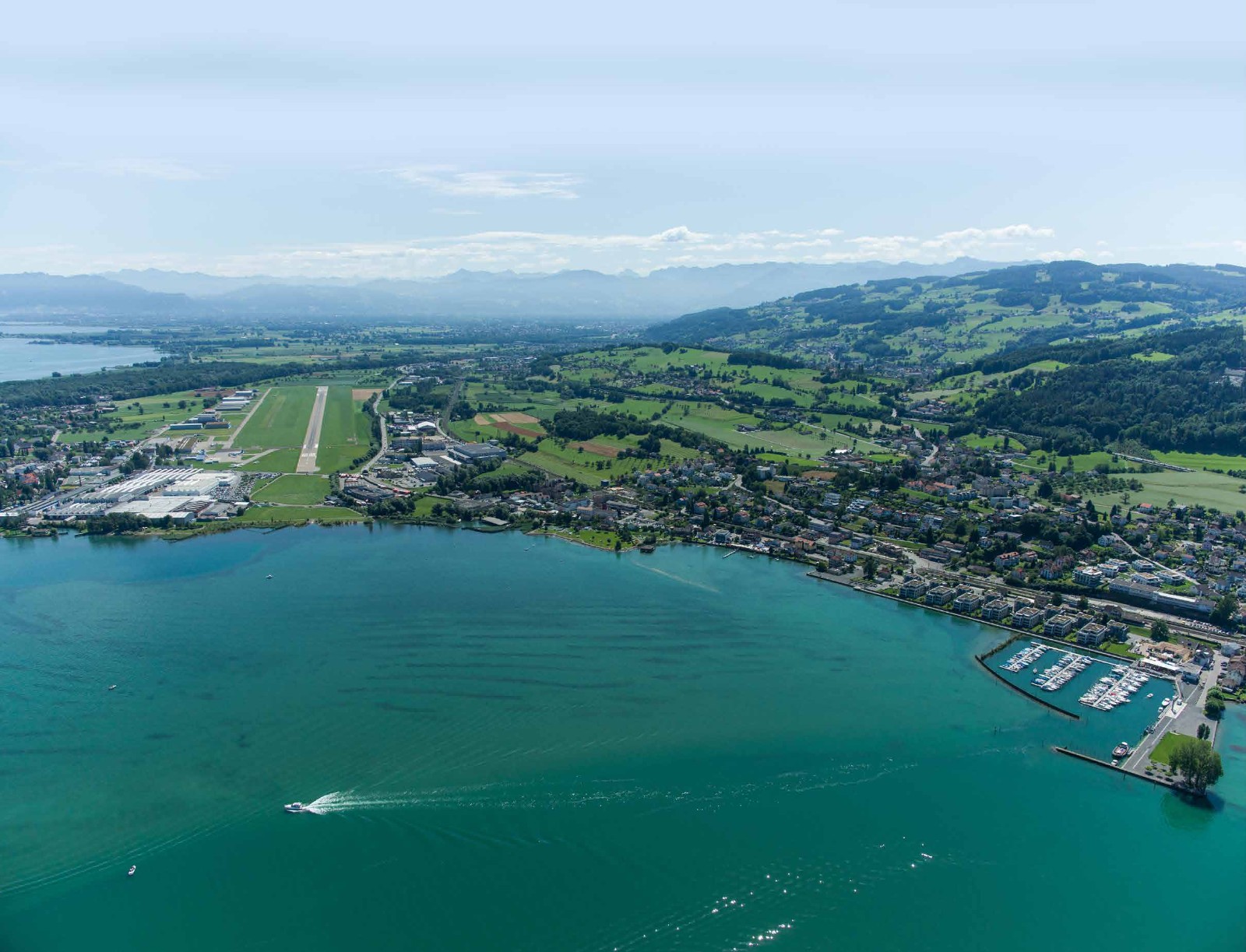 flughafen-altenrhein.jpg